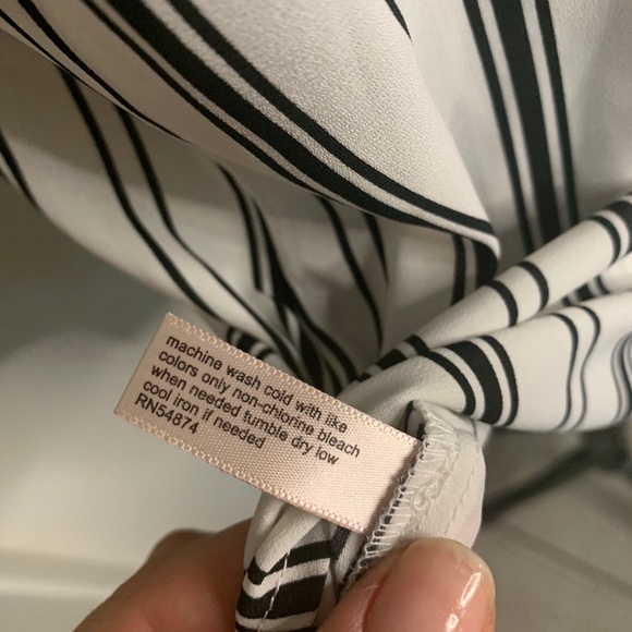 The Limited Striped Sleeveless Top Small - Picture 6 of 8